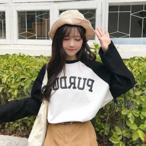 LHMonday New fashion เสื้อผ้าแฟชั่น ในไทย เสื้อยืดแฟชั่น รุ่นนี้พร้อมส่งหลายสีให้เลือก ตระกร้านี้นะ