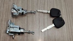 j01s02 door ket set left & right TOYOTA HIACE VAN KDH200