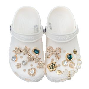 12ชิ้น Crocs Jibbitz เสน่ห์หรูหราสไตล์ผีเสื้อโบว์กับคริสตัลเรียงรายเพชรหัวเข็มขัดรองเท้ารองเท้ามุกที่ถอดออกได้สำหรับ Crocs