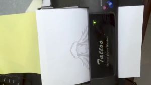 กระดาษลอกลายความร้อนรอยสัก ดาษพิมพ์ลา กระดาษลอกลาย กระดาษลอกลายสัก แผ่นลอกลายสัก กระดาษคาร์บอนสําหรับลอกลายสัก อุปกรณ์สัก 10/20/50 แผ่น ระดาษลอกลายแบบเนื้อกระดาษ สำหรับช่างสัก คุณภาพสูง ลอกลายติดดีมาก ใช้ได้นาน อุปกรณ์สัก ครีมลอกลาย