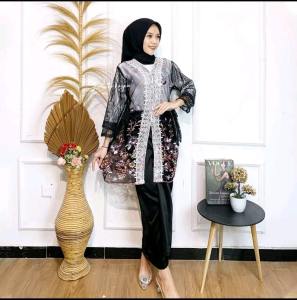 One Set Wanita Kekinian Maiza Tulle Gardenia Warna Mix Renda Full Chantily Halus Setelan Inner Outer