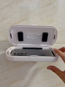 Holder Hp Waterproof Tempel Dinding Kotak Stand Handphone Anti Air Case Box Hp di kamar mandi dapur NB72 - DISTRIBUTHOR