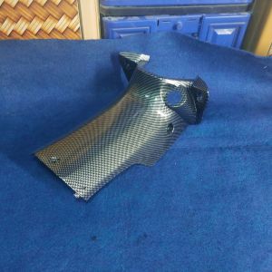 Cover Legshil Tengah Kontak  Suzuki Satria Hiu Carbon