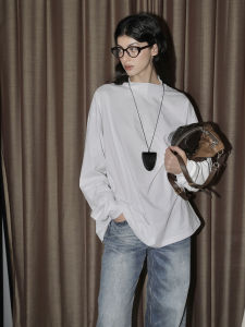 เสื้อยืดคอกลมแขนยาวสีขาว Pure Cotton Loose Fit Half High Collar Molin Maison เสื้อเชิ้ตผู้หญิงสไตล์เกาหลี