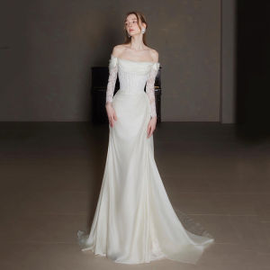 ชุดแต่งงานคอตั้งแขนยาวผ้าซาตินสไตล์ฝรั่งเศส เอวกลาง ทรงหางปลา กระโปรงยาวปานกลาง ทรงเข้ารูป คอลเลกชันฤดูใบไม้ผลิ 2024