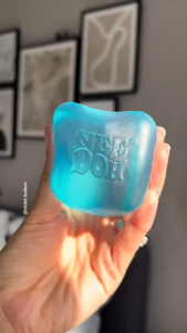 👍Hot【SG READY STOCK】NeeDoh® Glitter Glow Nice Cube children day gift Christmas gifts