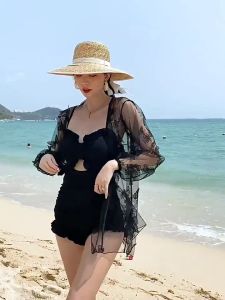 พร้อมส่ง ชุดว่ายน้ำวันพัชสีสันสดใสดีไซน์เว้าหน้าเล็กน้อย