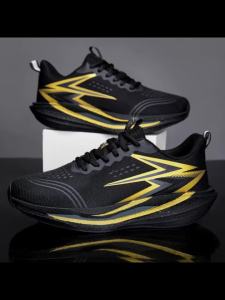 New Carbon Plate Mens and Womens Running Shoes Fashion Outdoor Sports Shoes Breathable and Comfortable Non-Slip Training Shoes