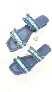 Queenza Clara Sandal Wanita Sendal Teplek 1 Cm Selop Cewek Bahan Sintetis Warna Denim Dan Hitam