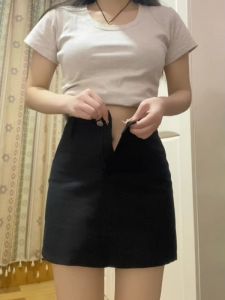 กระโปรงสั้นทรงเอสีดำ เอวสูง ทรงเข้ารูป ทรงเข้ารูป สำหรับผู้หญิง ฤดูใบไม้ร่วง/ฤดูหนาว กระโปรงสั้นทรงเอทรงเข้ารูป