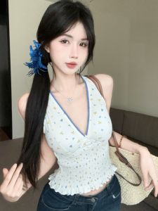 GUZILIAN | French Romantic Vintage Floral Print Deep V-neck Slim Fit Sleeveless T-shirt Womens Short Vest Summer INS Commute Style