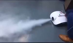 HR1-เครื่องพ่นควัน เครื่องพ่น เครื่องพ่นพกพา เครื่องพ่นน้ำยาฆ่าเชื้อโรค ฆ่าเชื้อ พ่นยา ใช้ไฟฟ้าบ้าน 900W Fogger Machine（แถมฟรี 1 น้ำยา 100 ml !!）