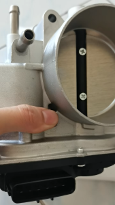 Throttle Body Ngv Hino 360 Unit P11Cลิ้นเร่ง ปีกผีเสื้อ Hino P11C เครื่อง NGV