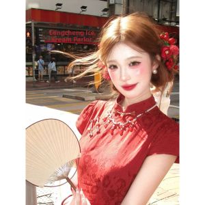 Elegant Traditional Style Red Fitted Cheongsam Dress