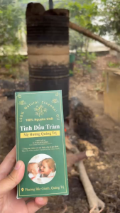 [2 CHAI giá SỈ] Tinh Dầu Tràm Huế ngâm hoa nén Mệ HườngDầu Giữ Ấm Cho Bé Xua Muỗi An Lành Cho Trẻ Sơ Sinh 100ml