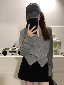 เรียบหรู ผ้าถักสีเทา คาร์ดิเกน ผู้หญิง ฤดูใบไม้ผลิ ฤดูใบไม้ร่วง แจ๊กเก็ต หลวม สไตล์แขนยาวคอกลมปุ่มขึ้นผ่อนคลาย เสื้อท่อนบน