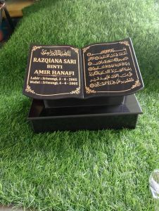 BATU NISAN MAKAM GRANIT MODEL BUKU 20 CM X 30 CM