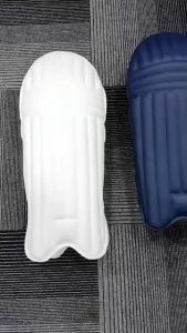 CB Moulded ULTRALITE Cricket Batting Pads – Men’s Size (White & Blue)- Ambidextrous