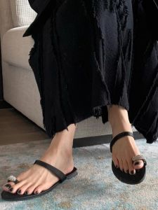 Sheepskin Slippers Diamond Embellished Flat Bottom Sandals Womens Outerwear Black Toe Covering Clogs Korean Style Casual Shoes