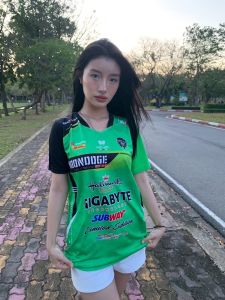 เสื้อกีฬาสวยๆ