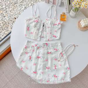 -𝐂𝐡𝐢𝐯𝐚- พร้อมส่ง‼️ FLORAL MINI SET | เซ็ตสายเดี่ยว+กระโปรง พิมพ์ลายดอกไม้ (ซับในกางเกง)