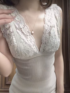 Unique Deep V Lace Splice Knitted Crop Top Womens Slim Fit Pure Desire Casual Vest No Brand Commute Style Mid-Length Solid Color