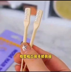 现货✨鼻毛修剪器 Nose Hair Trimmer 双头手动清理鼻毛刀不锈钢鼻毛神器便携掏耳勺刮毛器二合一 Ear Pick Stainless Steel Double Head Nose Hair Cleaning Tool Nose Trimmer And Shaver Hairline Trimmer - Lazada