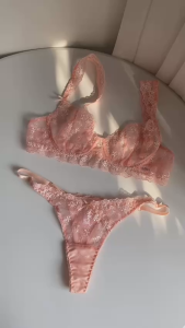 Set ren hồng cánh tiên dễ thương CALANTHA bộ đồ lót có gọng không lót quyến rũ LA PERBRA