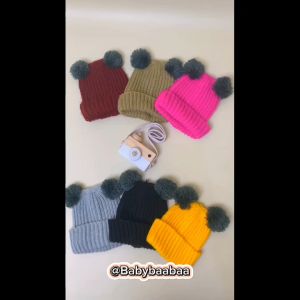 Topi Kupluk anak polos / Topi Rajut Pom Polos anak laki laki perempuan / Topi Pom Pom anak