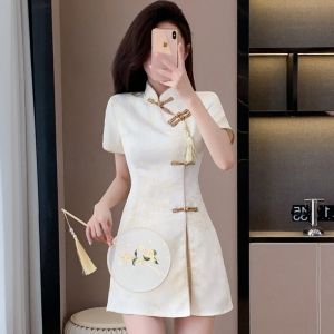 Chinese Ethnic Style Qipao Suit with Short Pants and Buttons
