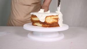 6pcs Cake Turntable with 2 Frosting Straight Angled Spatula 3 Icing Smoother Scraper Cake Decorating Kit Baking Accessories Tool