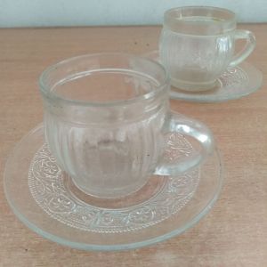 6 Pcs Cangkir dan Tatakan Kaca Gelas Kecil Mungil 6 Cm Bening Gelombang Cantik Estetik