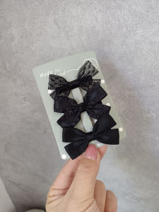 Korean Style Simple Black Lace Hair Clips Set for Children with Small Bow Edge Bangs Clips Hair Accessories Fresh Outlined