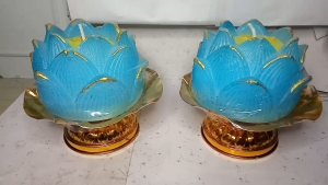 Lilin Sembahyang Lilin Teratai Besar Warna Biru 1 Set