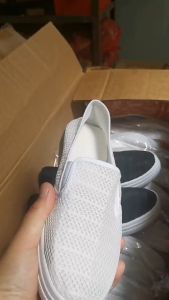 Giày Slip-on Vải Thoáng Khí Màu Trắng Đen Giày Nữ Đế Bằng GN37