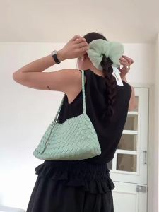 Túi Đeo Chéo Vai Dệt Tay