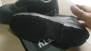 [Hàng Chính Hãng] Giày Bảo Hộ Safety Jogger Rena Chống Va Đập Mạnh Chống Vật Nhọn Đâm Xuyên Chống Trơn Trượt Đế Ngoài Chống Dầu Và Nhiên Liệu Chịu Nhiệt HRO Lên Tới 300 độ Chống Thấm Nước