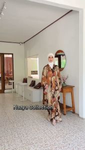 Kaftan Gamis Abaya Batik Terbaru Plisket / Pleated warna merah burgundy coffee Elegant by Nazya