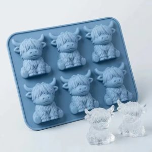 3D Highland Cow Ice Silicone Mold With 6 Compartments For Diy Beef Ice Cubes Is Suitable For Home Kitchens Bars And As A Tool