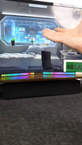 TRANYOO B17  ลำโพงบลูทูธ ลำโพงพกพาเบสสำหรับกลางแจ้ง บลูทูธ 5.4 แบตเตอรี่ 1800mAh รองรับบลูทูธ USB/การ์ด TF ฟังก์ชั่นการโทร เชื่อมต่อ TWS เปลี่ยนโหมด มาพร้อมสายแขวน ลำโพงพกพา มีไฟ RGB