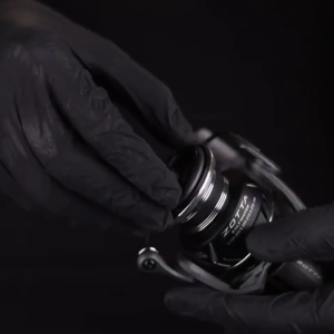 Reel Pancing CAPTAIN ZOTTA SW 1000 - 3000 Gold Label (7+1 Bearing) Carbon Aluminium - Toms Fishing