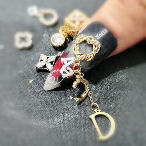 Internet Celebrity Hanging Charm Nail Ornament Diamond Bracelet Classic Style Star Moon Super Shiny Diamond Chain Jewelry Tassel Pendant Chain