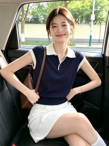 Loowmane | Color-blocked Polo Collar Butterfly Sleeve T恤