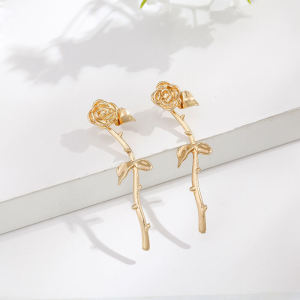 ต่างหูรูปดอกกุหลาบสไตล์เกาหลี S925 เงินแท้ ดีไซน์เก๋ไก๋ ดีไซน์เรียบง่าย ดีไซน์ย้อนยุค แฟชั่น ต่างหูรูปดอกไม้ ต่างหู 606