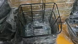 ดรีมชุปเปอร์คัพ ตะกร้าหน้ามอเตอร์ไซค์ เหล็กหนา สีดำ งานสวยแข็งแรง พร้อมน็อตอุปกรณ์ติดรถ สินค้าได้ตรงจากที่รับมือ ถ่ายจากงานจริง