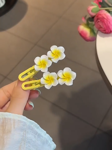 Jepit Rambut Bunga Kamboja Bali Cute Jepit Aksesoris Rambut Klip Mini Jepitan Rambut Bunga Wanita