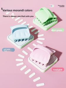 JIFANPAUL | Silicone Scalp Massaging Hair Brush