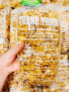 Dừa sấy giòn Quảng Ngãi gói 350gr -  Mứt dừa khô sấy giòn ăn kèm với Sinh Tố Kem Chè - Đặc sản Miền Trung Út Duyên