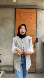 ASKARA KNIT VEST OUTER BASIC ROMPI TANPA LENGAN WANITA