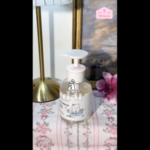 Dung dịch rửa cọ và mút trang điểm Maycreate 255ml đầu pump phiên bản mới